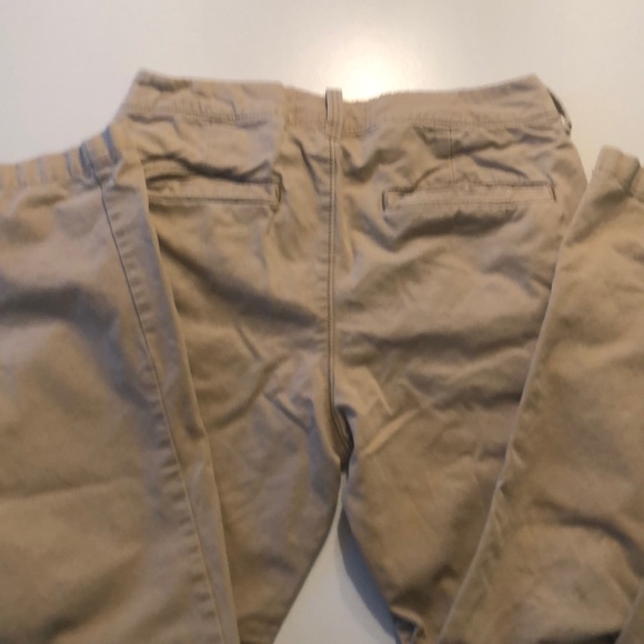 Hollister khaki pants - Picture 3 of 3